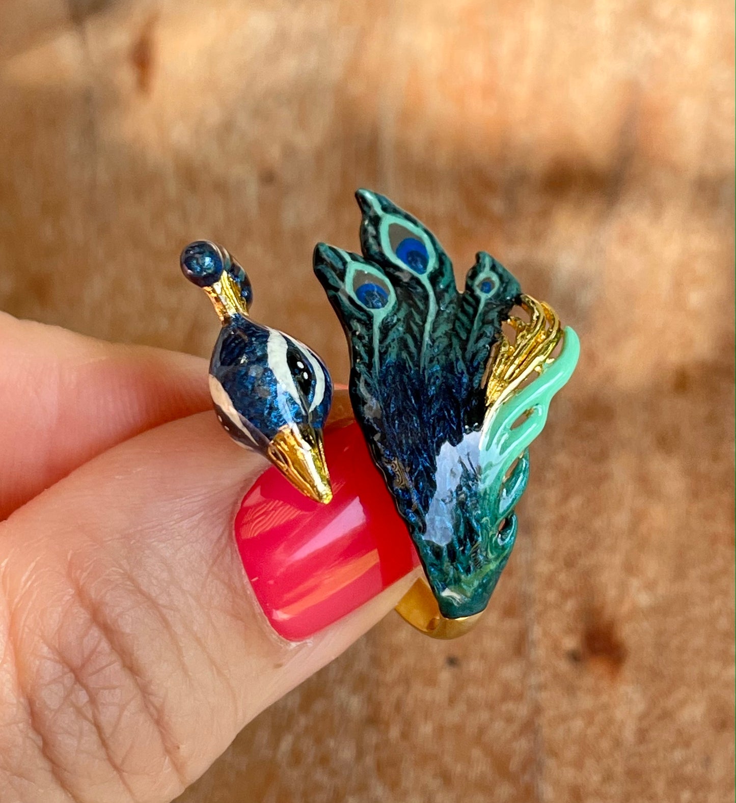 Anillo Pavo Real