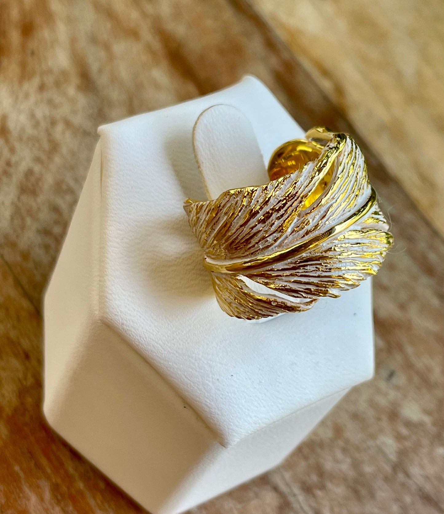 Anillo Plumas - Dorado/Blanco