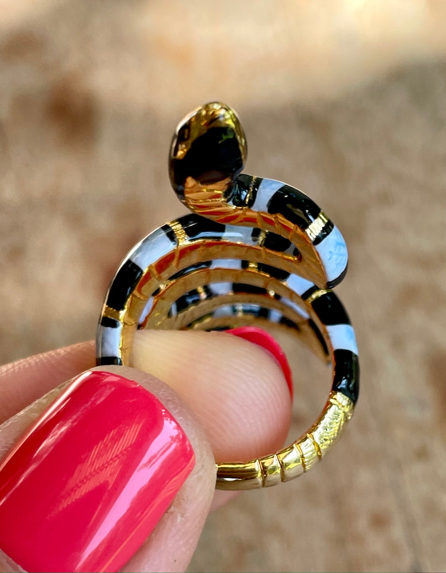 Anillo Serpiente de Mar