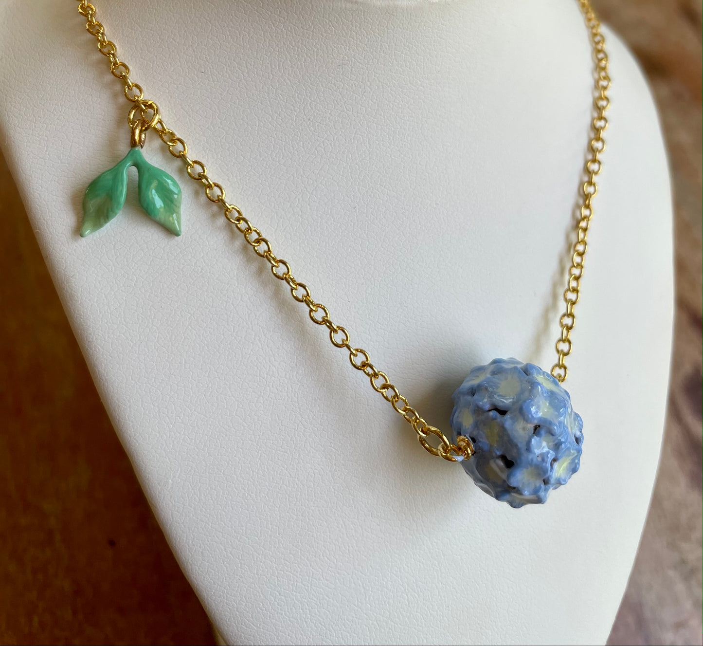 Collar Hortensia Morada